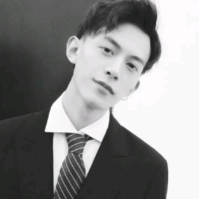 超酷黑白系男生头像来袭,帅到犯规! 男生头像 第10张 超酷黑白系男生头像来袭,帅到犯规! 男生头像 第10张