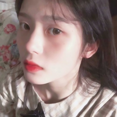 一秒沦陷！港风满满的女生头像来袭 女生头像 第15张