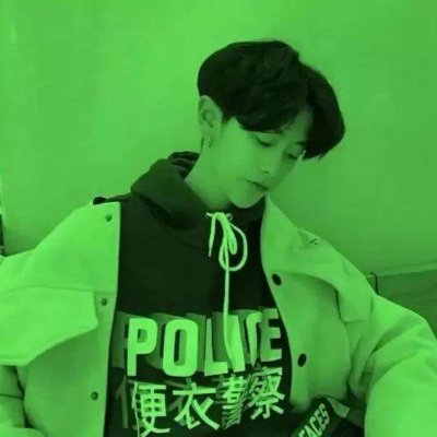 超绝！绿色系真人男生头像来袭 男生头像 第3张