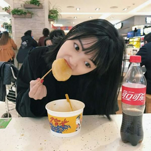 被这组清新时尚美女生头像拿捏住啦 女生头像 第9张
