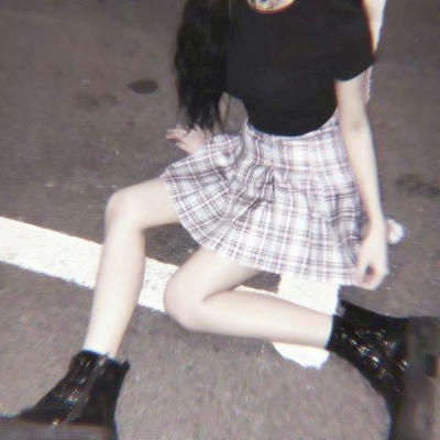超绝的腿部女头像来啦 女生头像 第11张