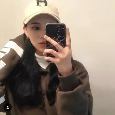 酷飒来袭!戴帽子的女生头像超霸气 女生头像 第12张 酷飒来袭!戴帽子的女生头像超霸气 女生头像 第12张