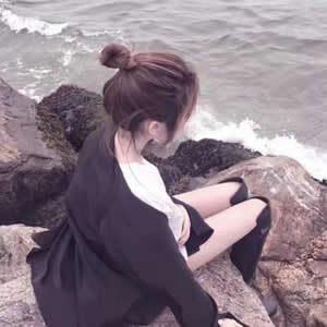 被唯美女生背影头像美到心颤！ 女生头像 第8张