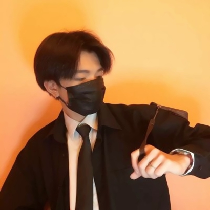 超酷男生戴口罩头像来袭! 男生头像 第21张 超酷男生戴口罩头像来袭! 男生头像 第21张