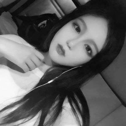 女生专属超有个性的微信黑白头像分享 女生头像 第8张 女生专属超有个性的微信黑白头像分享 女生头像 第8张