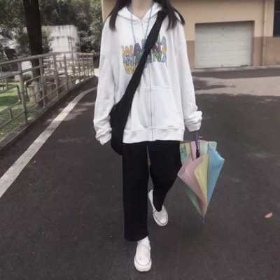 大长腿女生头像来袭,不露脸也超绝 女生头像 第11张 大长腿女生头像来袭,不露脸也超绝 女生头像 第11张