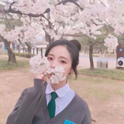 拿花女生头像，美到犯规！ 女生头像 第8张