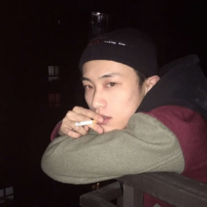 超A抽烟男生头像来袭!冷酷霸气帅炸天 男生头像 第13张 超A抽烟男生头像来袭!冷酷霸气帅炸天 男生头像 第13张