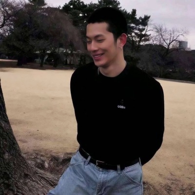 真人男生头像撩人,撩动你的心 男生头像 第16张 真人男生头像撩人,撩动你的心 男生头像 第16张