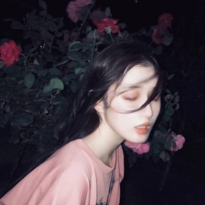 氛围感拉满!意境高清女生头像来啦 女生头像 第7张 氛围感拉满!意境高清女生头像来啦 女生头像 第7张