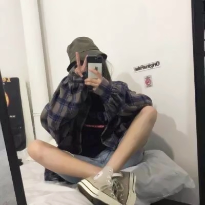 酷飒来袭!戴帽子的女生头像超霸气 女生头像 第19张 酷飒来袭!戴帽子的女生头像超霸气 女生头像 第19张