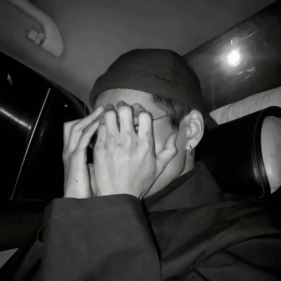 真人男生头像撩人,撩动你的心 男生头像 第12张 真人男生头像撩人,撩动你的心 男生头像 第12张