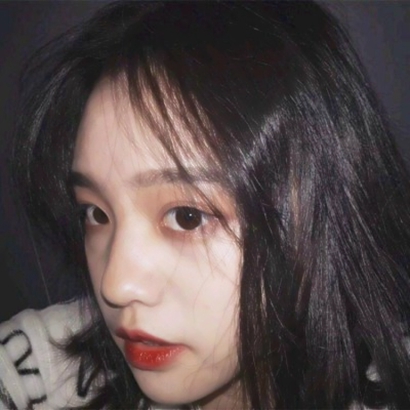 微信头像女冷淡风，自带一种疏离感 女生头像 第24张
