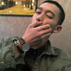 被帅到!微信男生帅气超酷头像来袭 男生头像 第6张 被帅到!微信男生帅气超酷头像来袭 男生头像 第6张