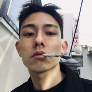 超A抽烟男生头像来袭!冷酷霸气帅炸天 男生头像 第14张 超A抽烟男生头像来袭!冷酷霸气帅炸天 男生头像 第14张