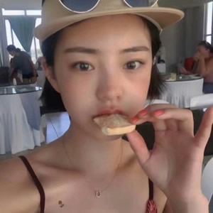 超绝的女生短发微信头像分享 女生头像 第11张