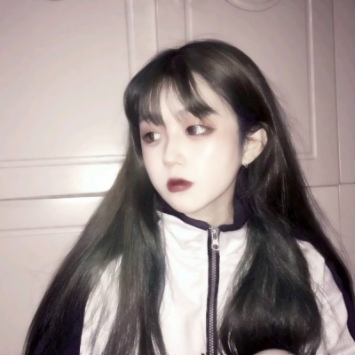 超绝!冷酷风女生头像来袭 女生头像 第10张 超绝!冷酷风女生头像来袭 女生头像 第10张