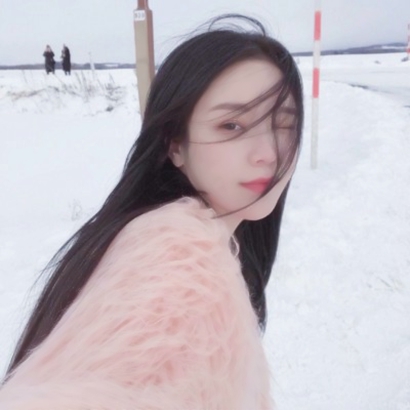 超绝!疯癫感女生QQ头像来袭 女生头像 第12张 超绝!疯癫感女生QQ头像来袭 女生头像 第12张