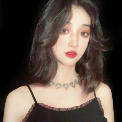 微信头像女冷淡风，自带一种疏离感 女生头像 第6张