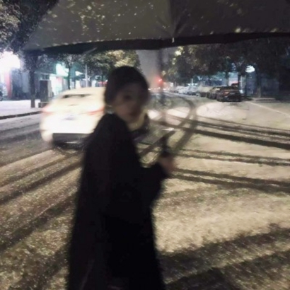 超绝!疯癫感女生QQ头像来袭 女生头像 第17张 超绝!疯癫感女生QQ头像来袭 女生头像 第17张