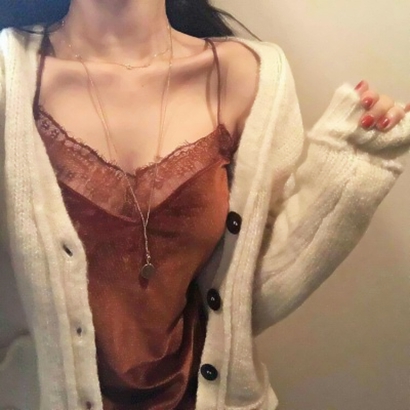 绝美！露肩头像女生图片 女生头像 第12张