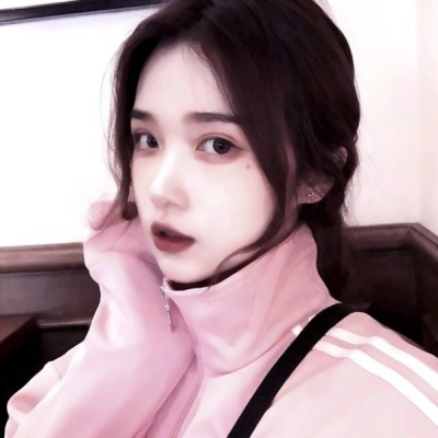超绝!冷酷风女生头像来袭 女生头像 第19张 超绝!冷酷风女生头像来袭 女生头像 第19张
