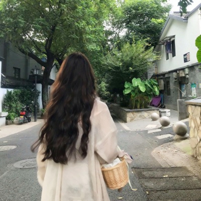 必看!高清女生背影真人头像图大集合 女生头像 第26张 必看!高清女生背影真人头像图大集合 女生头像 第26张