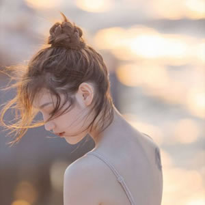 氛围感拉满的美女意境头像,爱了 女生头像 第3张 氛围感拉满的美女意境头像,爱了 女生头像 第3张