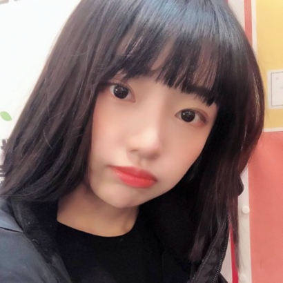 微信头像女冷淡风，自带一种疏离感 女生头像 第12张