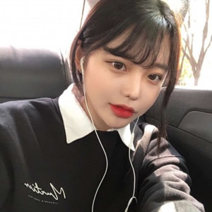 2025年女生气质网红头像合集 女生头像 第11张 2025年女生气质网红头像合集 女生头像 第11张