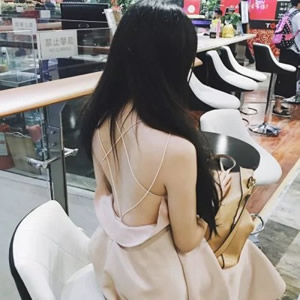 超绝！女生时尚背影头像来袭 女生头像 第9张