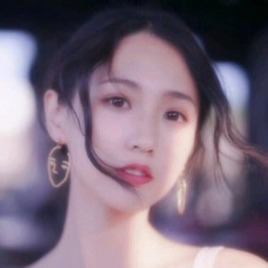 被这组清新时尚美女生头像拿捏住啦 女生头像 第4张