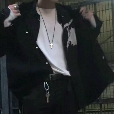 男生QQ部位头像推荐，超有个性 男生头像 第8张