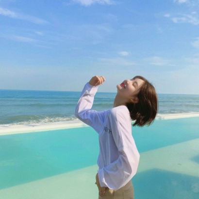 绝美!高清无水印海边背影女生头像大集合 女生头像 第23张 绝美!高清无水印海边背影女生头像大集合 女生头像 第23张
