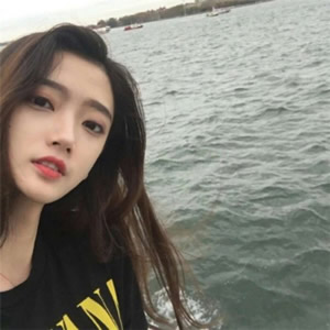被这组清新时尚美女生头像拿捏住啦 女生头像 第11张