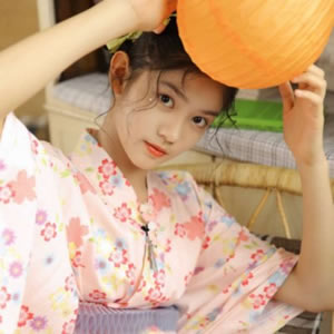 氛围感拉满的美女意境头像,爱了 女生头像 第7张 氛围感拉满的美女意境头像,爱了 女生头像 第7张