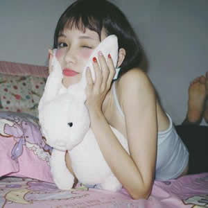 2025微信宝藏潮流女生头像大全!小众高级与甜酷风齐聚 女生头像 第14张 2025微信宝藏潮流女生头像大全!小众高级与甜酷风齐聚 女生头像 第14张