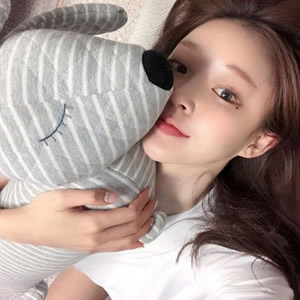 2025年女生气质网红头像合集 女生头像 第8张 2025年女生气质网红头像合集 女生头像 第8张