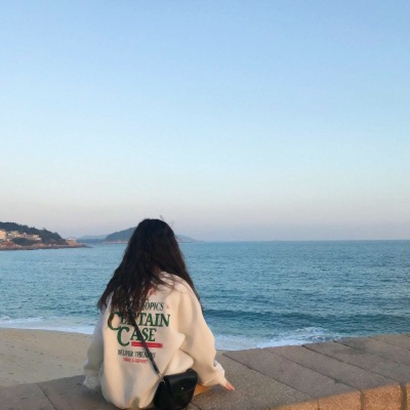绝美!高清无水印海边背影女生头像大集合 女生头像 第10张 绝美!高清无水印海边背影女生头像大集合 女生头像 第10张