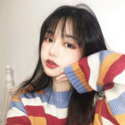 微信头像女冷淡风，自带一种疏离感 女生头像 第2张
