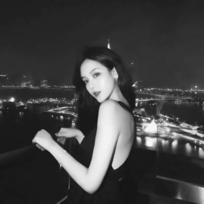 超绝!御姐风高冷黑白头像来袭 女生头像 第14张 超绝!御姐风高冷黑白头像来袭 女生头像 第14张