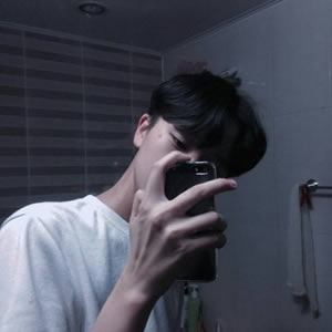 2025超酷男生真人头像合集|高冷 / 痞帅 / 潮男风任选 男生头像 第9张 2025超酷男生真人头像合集|高冷 / 痞帅 / 潮男风任选 男生头像 第9张