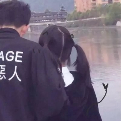 又帅又甜！霸气情侣头像一对两张 情侣头像 第11张
