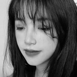超酷QQ黑白女生头像来啦 女生头像 第13张