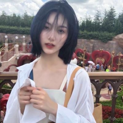 酷飒必看！真人女生霸气头像来袭 女生头像 第10张