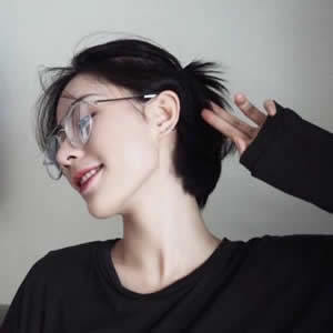 戴眼镜女生头像大集合 女生头像 第4张 戴眼镜女生头像大集合 女生头像 第4张