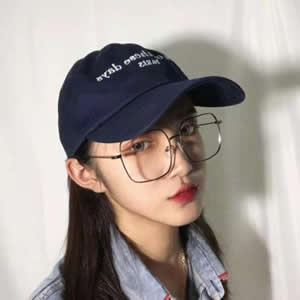 戴眼镜女生头像大集合 女生头像 第5张 戴眼镜女生头像大集合 女生头像 第5张