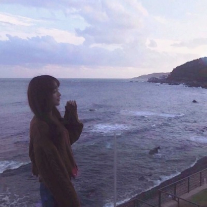 超绝的女生背影/侧面头像来袭 女生头像 第22张 超绝的女生背影/侧面头像来袭 女生头像 第22张