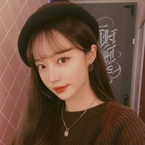 2025超清新可爱女生微信头像合集!小众ins风 / 治愈系 女生头像 第15张 2025超清新可爱女生微信头像合集!小众ins风 / 治愈系 女生头像 第15张