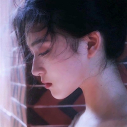 超绝!真人女生气质微信头像来袭 女生头像 第31张 超绝!真人女生气质微信头像来袭 女生头像 第31张